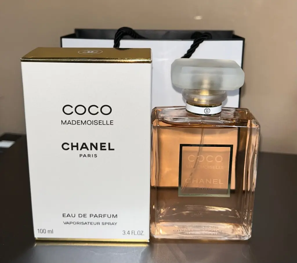 instock_chanel_coco_mademoisel_1694587041_8a9eb06b.webp